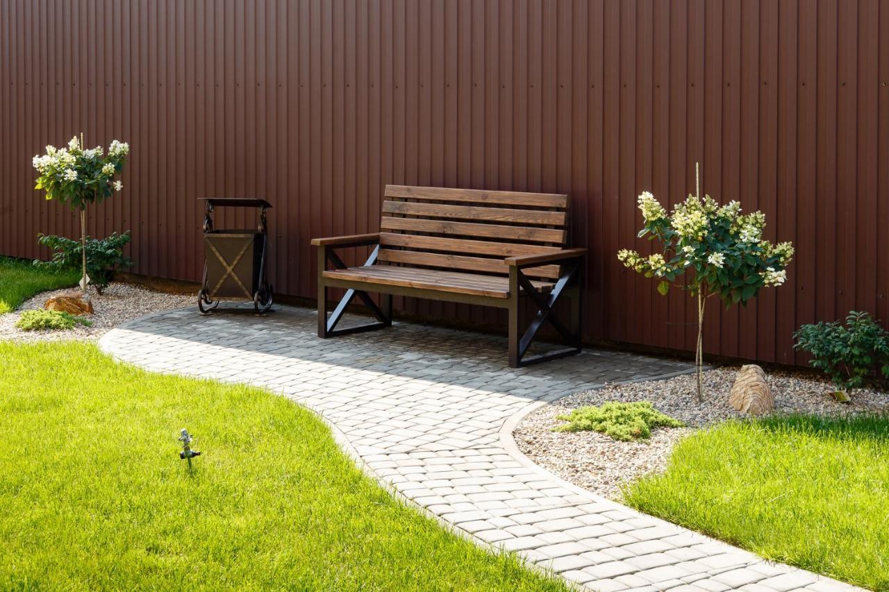 Villa Sarra Baranovichi Eksteriør billede